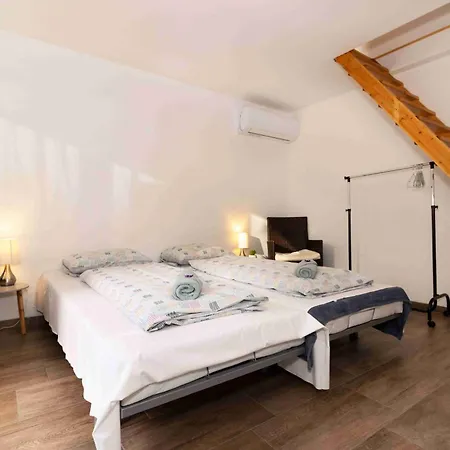 Apartman Tölgyes üdülő