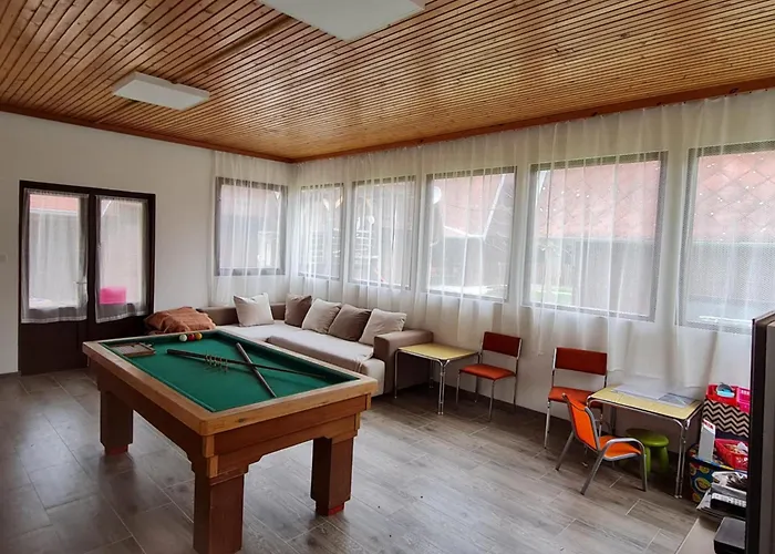 Toelgyes Ueduelo Doboz